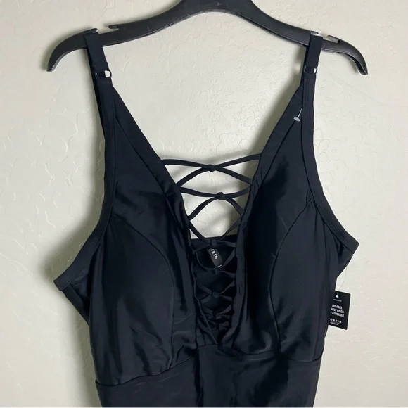 ❌SOLD Torrid Black Wireless Strappy Front One Piece Swimsuit 3X NWT 12074135 - Picture 5 of 12